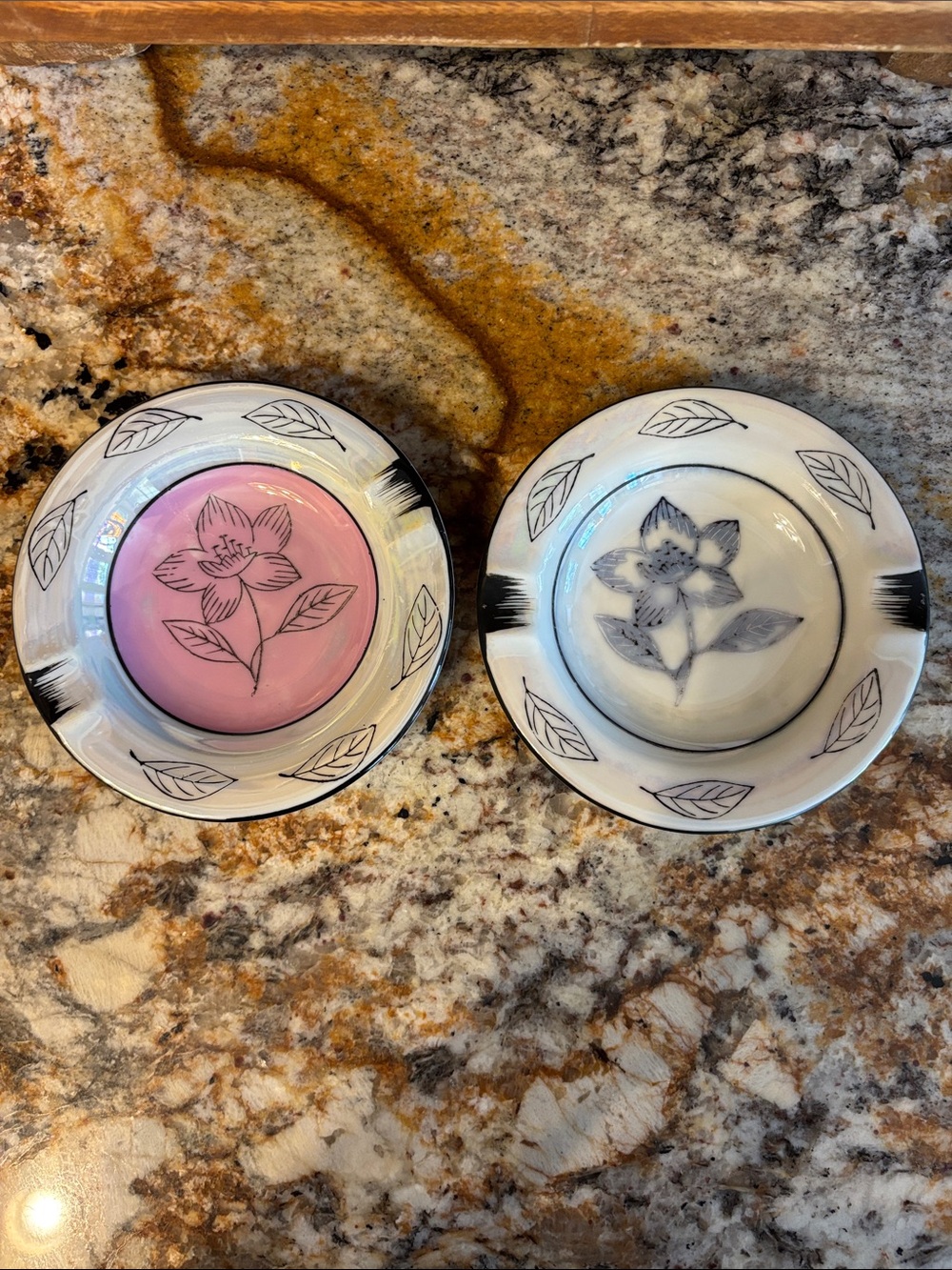 Vintage Westwood of San Francisco Collector Series porcelain ashtrays (2) Japan